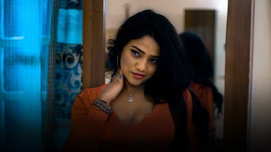 Badan EP1 Hindi Hot Web Series Kangan
