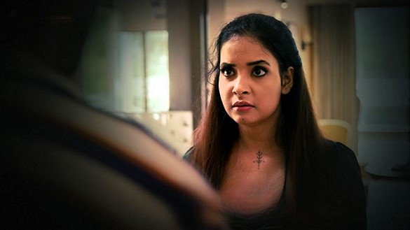 Sanskari P02 EP6 Hindi Hot Web Series ULLU