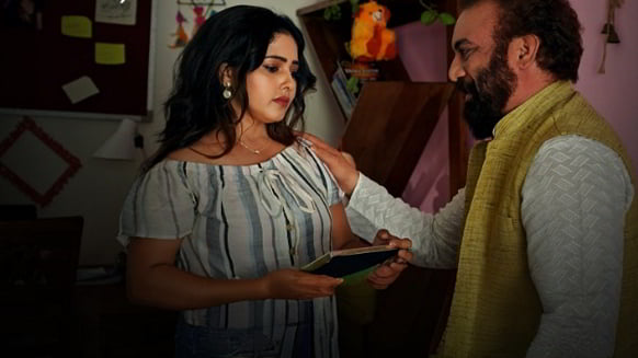 Besudh EP1 Hindi Hot Web Series ULLU