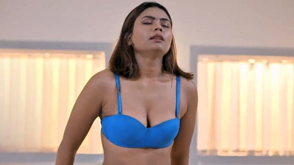Adhuri Khwaish EP4 Hindi Hot Web Series Hulchul