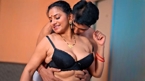 Thand Ka Maza EP1 Hindi Hot Web Series BigShots