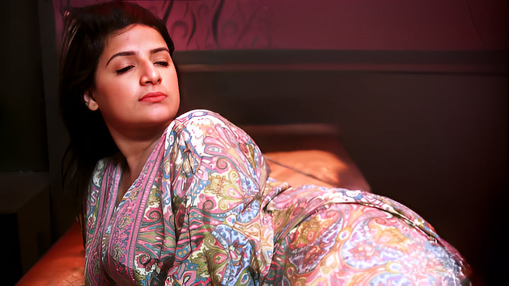Aakarshan EP4 Hindi Hot Web Series HitPrime