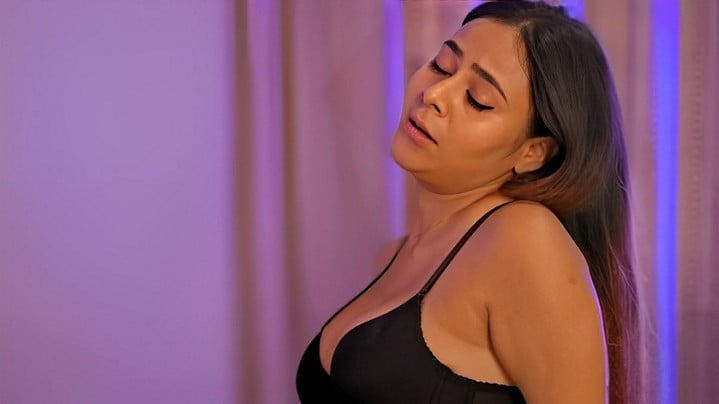 Ghapa Ghap EP1 Hindi Hot Web Series LookEntertainment