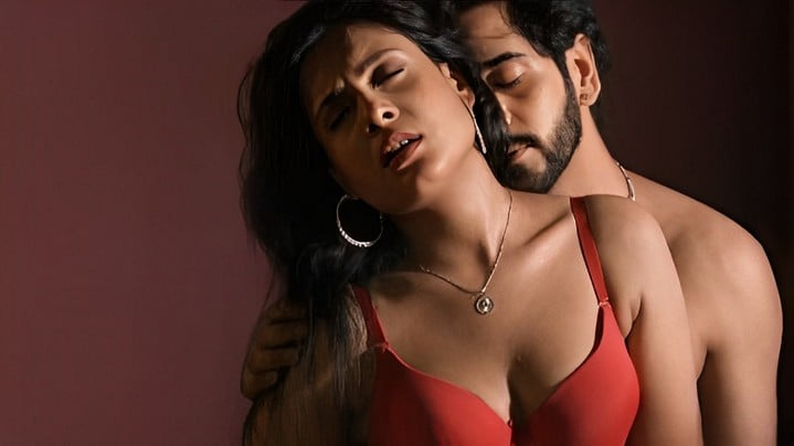 De Dana Dan P02 EP4 Hindi Hot Web Series ULLU