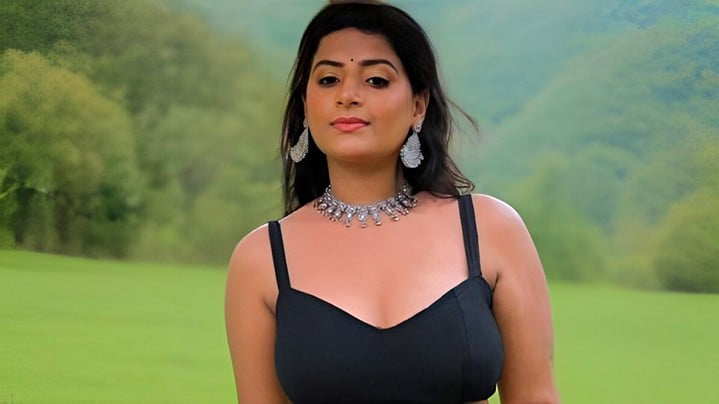 Choli Ke Peeche Kya Hai P02 EP4 Hindi Hot Web Series ULLU