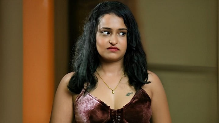 Raat Baaki Hai P02 EP4 Hindi Hot Web Series ULLU