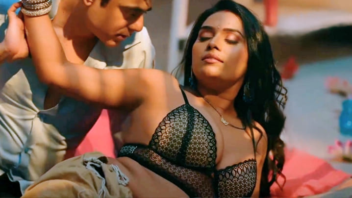 Lag Ja Gale Part 2 EP7 Hot Hindi Web Series ULLU