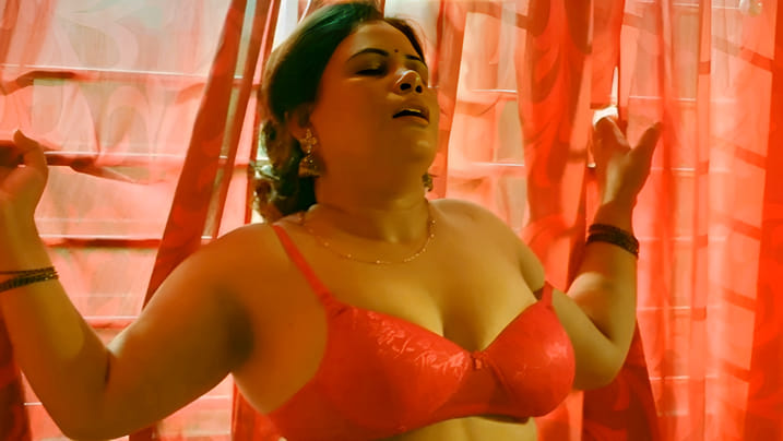 Kundi Mat Khadkao Raja Part 1 EP1 Hot Hindi Web Series ULLU