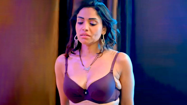Bhabhi Suniye Na EP2 Hot Hindi Web Series Hulchul
