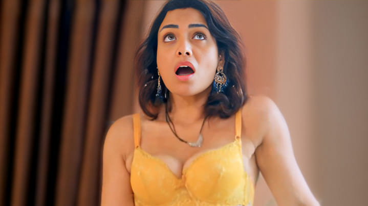 Bhabhi Suniye Na EP6 Hot Hindi Web Series – Hulchul