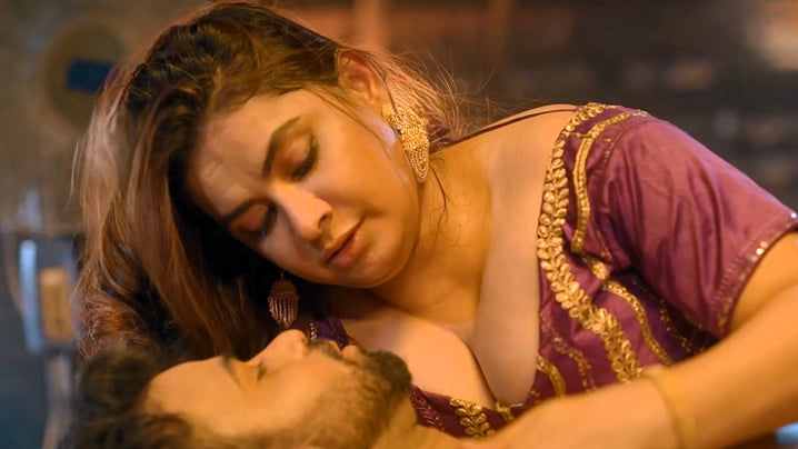 Haseena Maan Jayegi Part 1 EP4 Hot Hindi Web Series ULLU