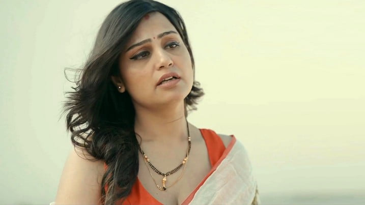 Julia EP1 Hot Hindi Web Series PrimeShots