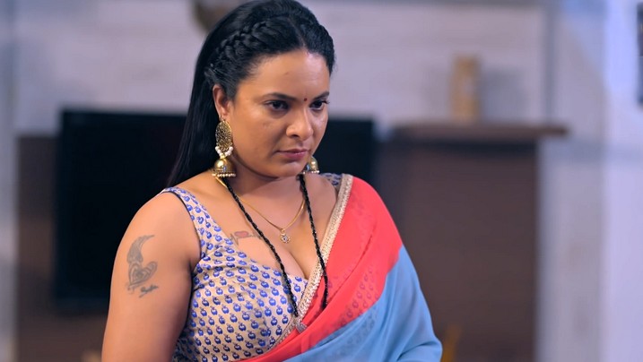 Behrupiya EP4 Hot Hindi Web Series AkkuOTT
